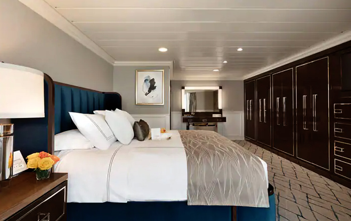 Owner's Suite: OS